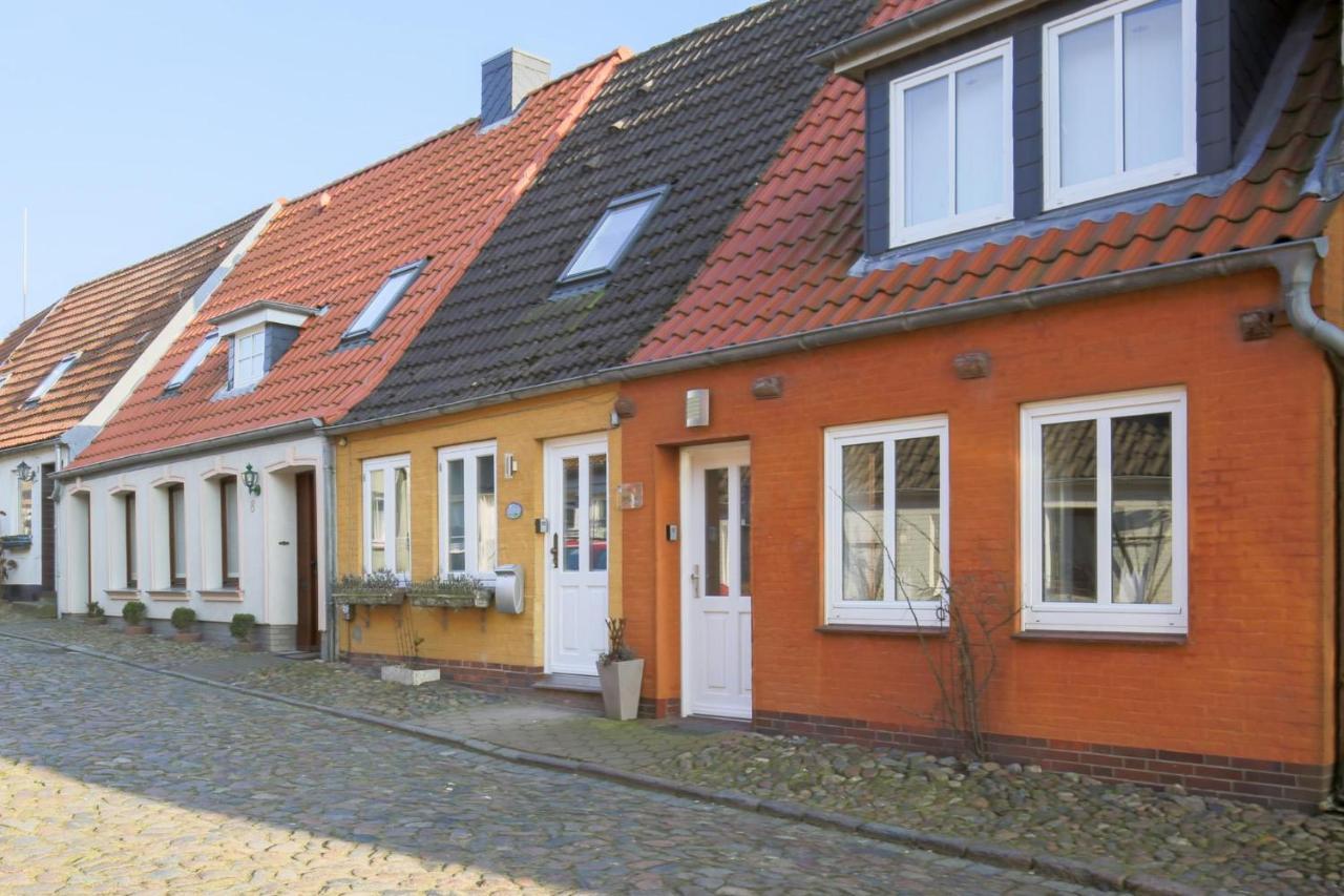 Matthis Skipperhuus Husum  Luaran gambar
